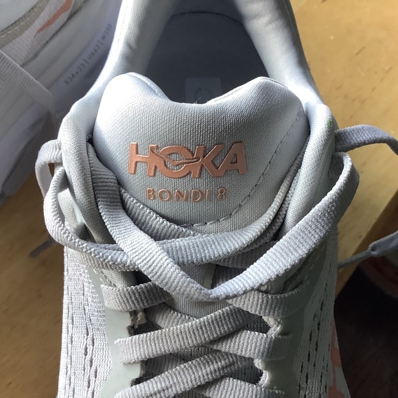 HOKA Women’s Running Shoe Bondi 8 Size 7 Gray - Picture 7 of 7
